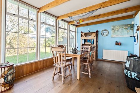 Photo of property in 21 Barrett Street, Westown, New Plymouth, 4310