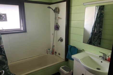 Photo of property in 3 Maralyn Place, Bell Block, New Plymouth, 4312