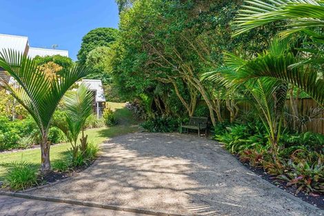 Photo of property in 34 Horopito Road, Waikanae, 5036