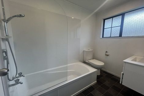 Photo of property in 169 Mark Avenue, Grenada Village, Wellington, 6037