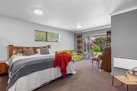 Photo of property in 19 Abbotts Place, Avonhead, Christchurch, 8042