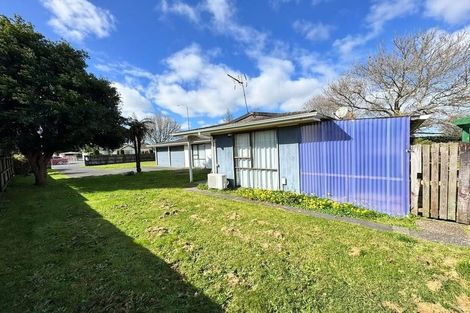 Photo of property in 55 Great South Road, Takanini, 2112