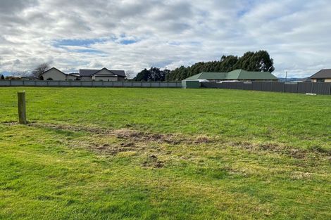 Photo of property in 16 Tui Place, Edendale, Wyndham, 9893