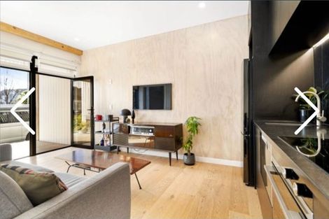 Photo of property in 2/165 Hobsonville Point Road, Hobsonville, Auckland, 0616