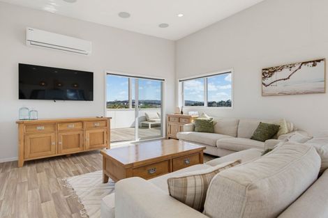 Photo of property in 12 Devon Street, Mangawhai Heads, Mangawhai, 0505
