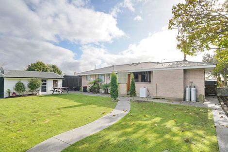 Photo of property in 13 Petries Road, Woodend, 7610