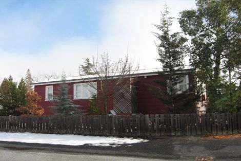 Photo of property in 36 Jollie Road, Twizel, 7901