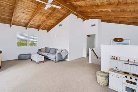 Photo of property in 24 Culzean Grove, Bell Block, New Plymouth, 4312