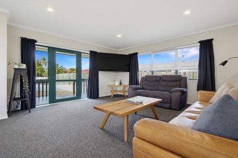 Photo of property in 17 Mansfield Road, Owhata, Rotorua, 3010