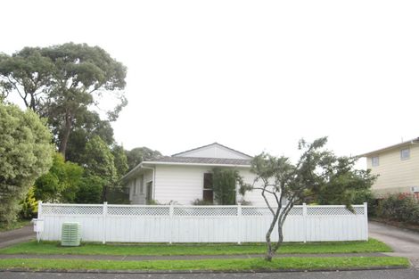 Photo of property in 23 Reelick Avenue, Pakuranga Heights, Auckland, 2010