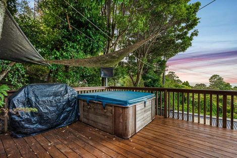 Photo of property in 894 West Coast Road, Waiatarua, Auckland, 0604