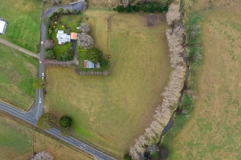 Photo of property in 6 Domain Road, Dunback, Palmerston, 9483