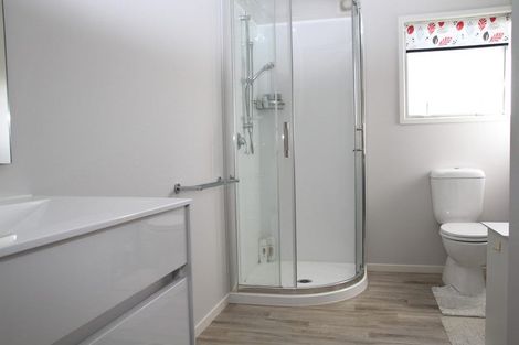 Photo of property in 6 Protea Drive, Cable Bay, 0420