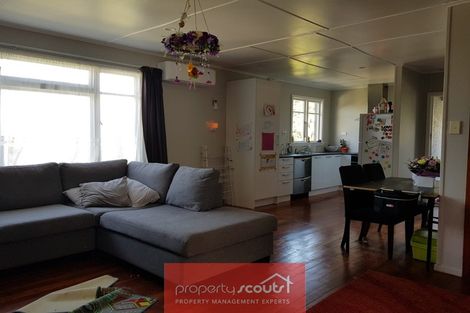 Photo of property in 18 Moana Crescent, Blagdon, New Plymouth, 4310