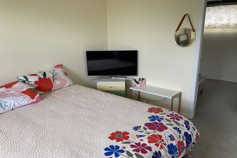 Photo of property in 3 Maple Grove, Maungaraki, Lower Hutt, 5010