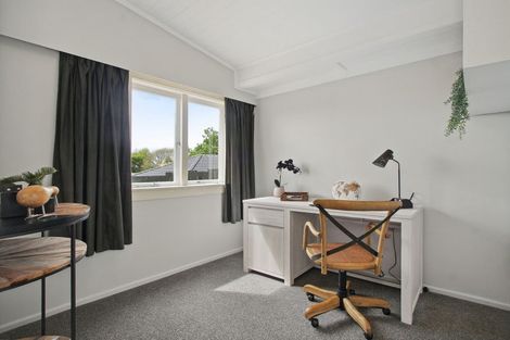 Photo of property in 32 Mellsop Avenue, Waiuku, 2123