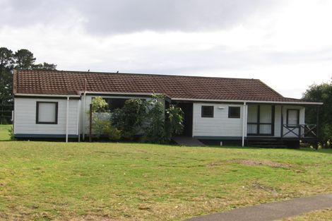 Photo of property in 16 Winderton Way, Pauanui, Hikuai, 3579