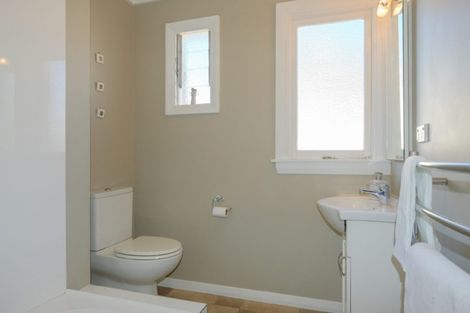 Photo of property in 77 Oakwood Avenue, Maryhill, Dunedin, 9011