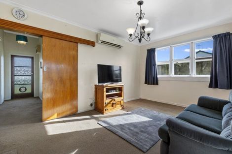 Photo of property in 29 James Street, Inglewood, 4330