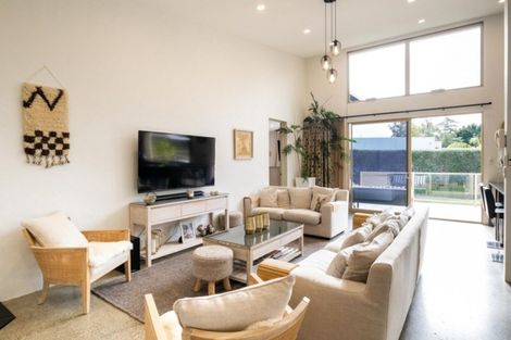 Photo of property in 34 Rochfort Road, Havelock North, 4130