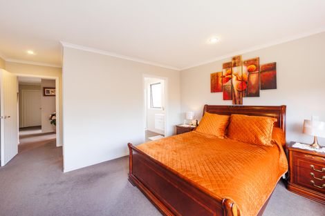 Photo of property in 28 Heretaunga Street, Palmerston North, 4414