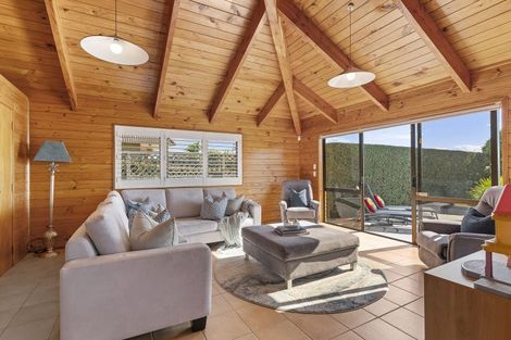 Photo of property in 23 Clyside Avenue, Half Moon Bay, Auckland, 2012