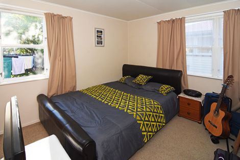 Photo of property in 24 Fergusson Street, Solway, Masterton, 5810