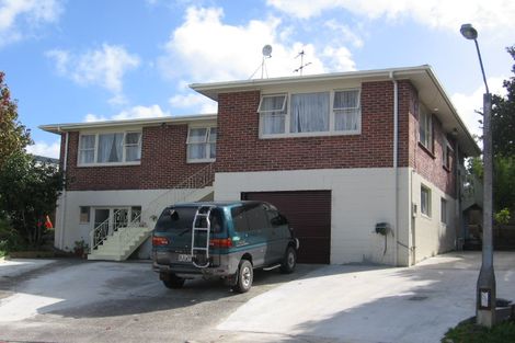 Photo of property in 42 Meilland Place, Glen Eden, Auckland, 0602