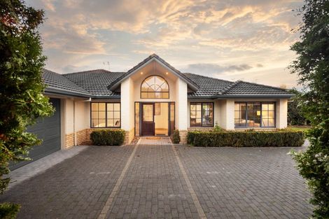 Photo of property in 23 Callum Brae Drive, Rototuna, Hamilton, 3210