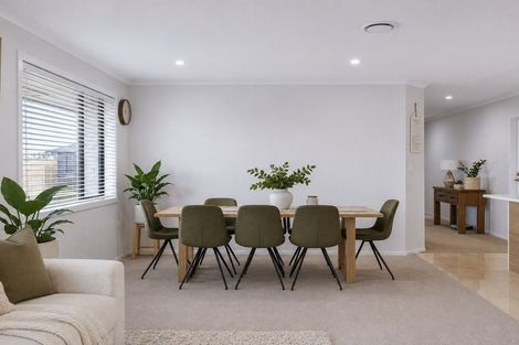 Photo of property in 14 Murray Ward Drive, Te Kauwhata, 3710