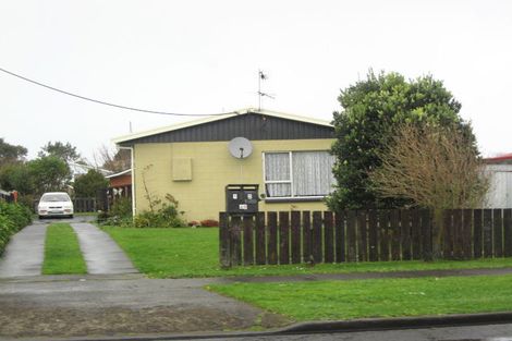 Photo of property in 48 Bayly Street, Waitara, 4320