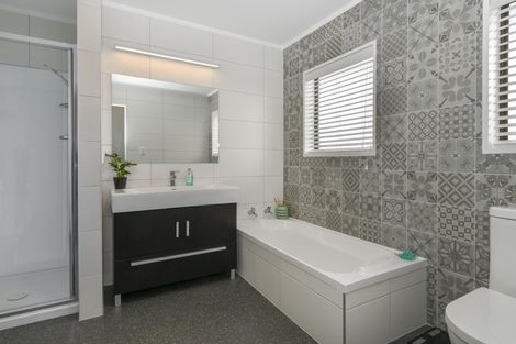 Photo of property in 4 Rutherford Street, Otumoetai, Tauranga, 3110