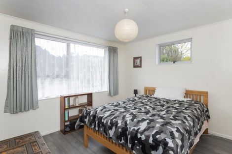 Photo of property in 13 Domain Road, Ormond, Gisborne, 4071