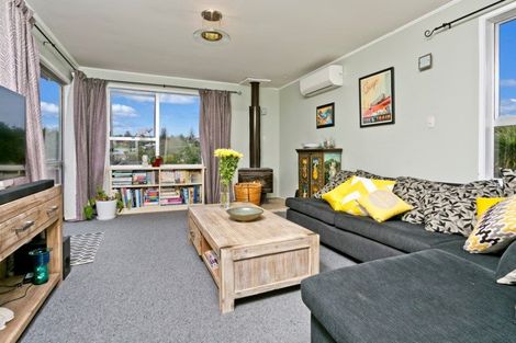 Photo of property in 8 Jayne Place, Torbay, Auckland, 0630