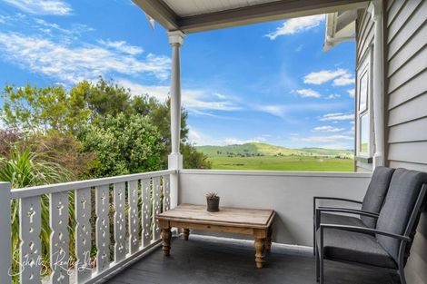 Photo of property in 17 Oparakau Road, Matakohe, 0594