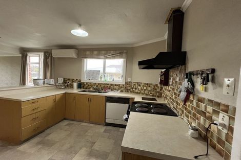 Photo of property in 35 Rountree Street, Upper Riccarton, Christchurch, 8041