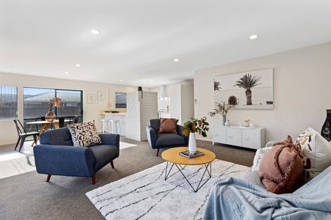 Photo of property in 88 Evans Road, Papamoa Beach, Papamoa, 3118