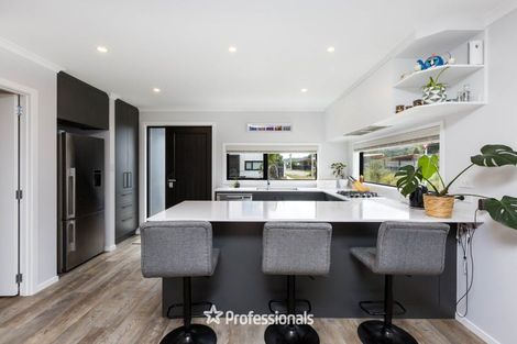 Photo of property in 24 Reakes Crescent, Wallaceville, Upper Hutt, 5018