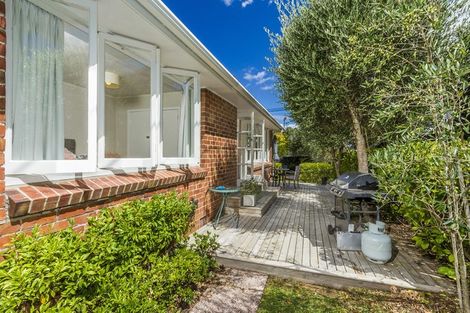 Photo of property in 120a Vauxhall Road, Narrow Neck, Auckland, 0624