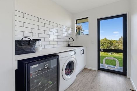Photo of property in 346 Old Coach Road, Upper Moutere, 7173