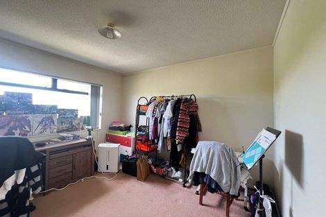 Photo of property in 3/20a Lavery Place, Sunnynook, Auckland, 0632