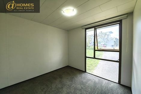 Photo of property in 5 Rosedale Road, Pinehill, Auckland, 0632