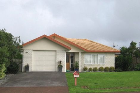 Photo of property in 3 Martin Jugum Lane, Ranui, Auckland, 0612