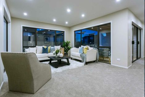 Photo of property in 9 Pennant Street, Long Bay, Auckland, 0630