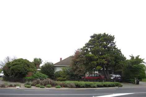 Photo of property in 43 Curletts Road, Sockburn, Christchurch, 8042