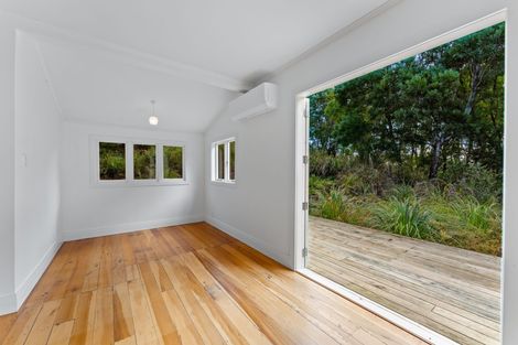 Photo of property in 120 Rangiora Road, Kaiwaka, 0573