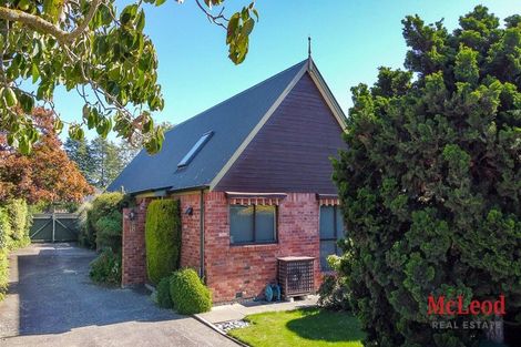 Photo of property in 18 Cameron Street, Ashburton, 7700