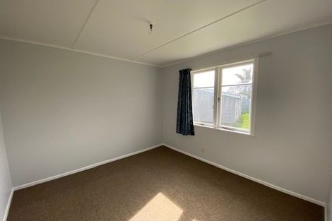 Photo of property in 403 Huia Place, Camberley, Hastings, 4120