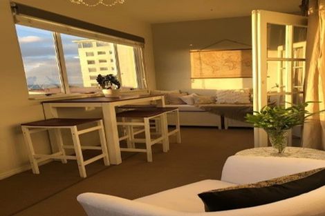 Photo of property in 127 Saint Aubyn Street, New Plymouth, 4310