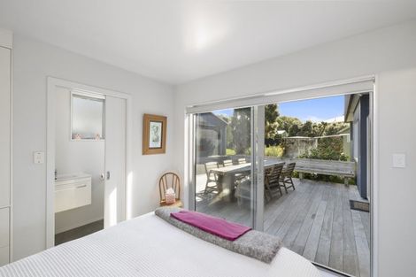 Photo of property in 8 Tamarisk Drive, Riversdale Beach, Masterton, 5872